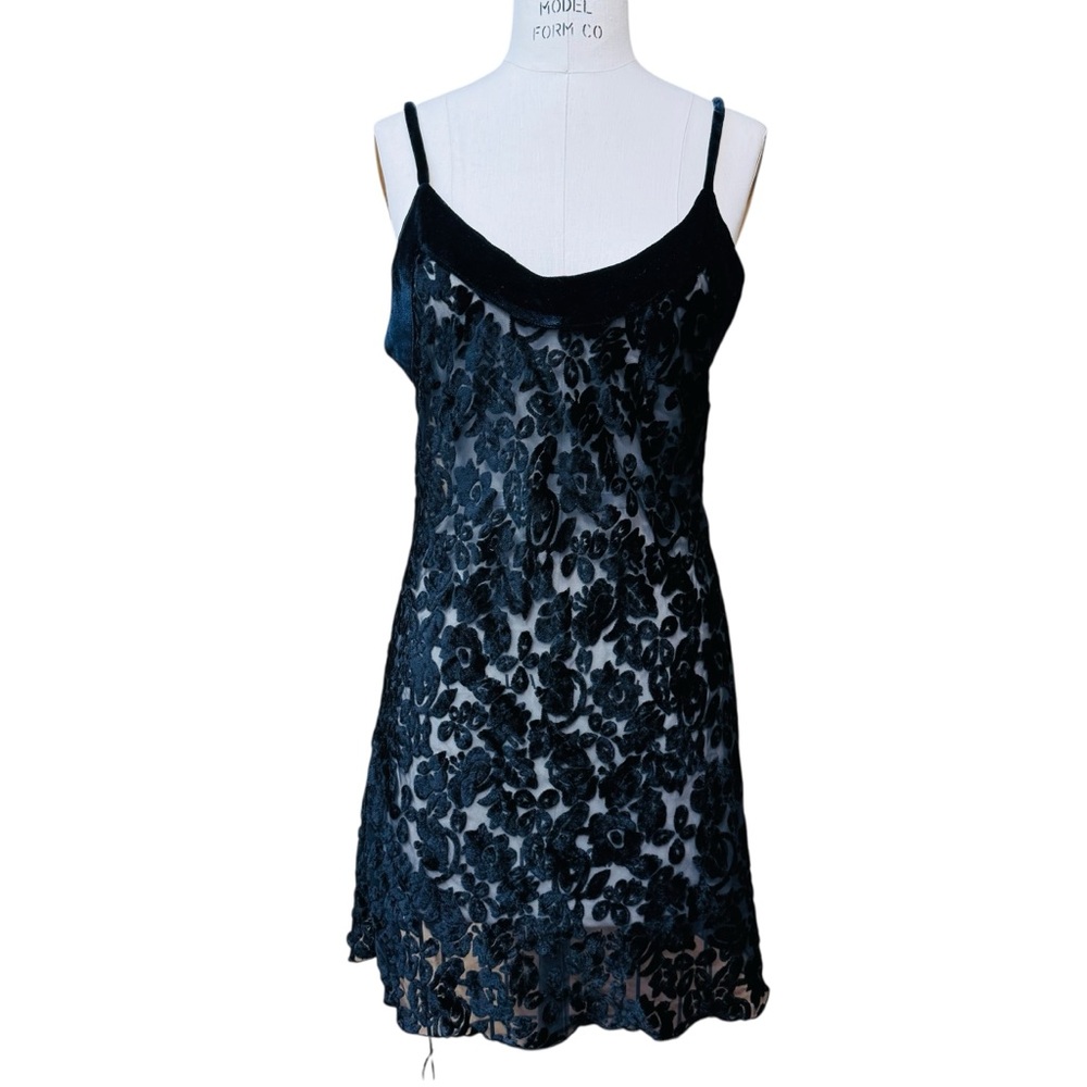VTG Victoria's Secret Gold Label Floral Burnout Velvet Slip Dress M Witchy 90s